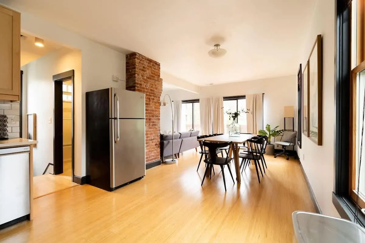 Cozy Scandinavian Loft - Espresso & Boutiques Portland 0*,