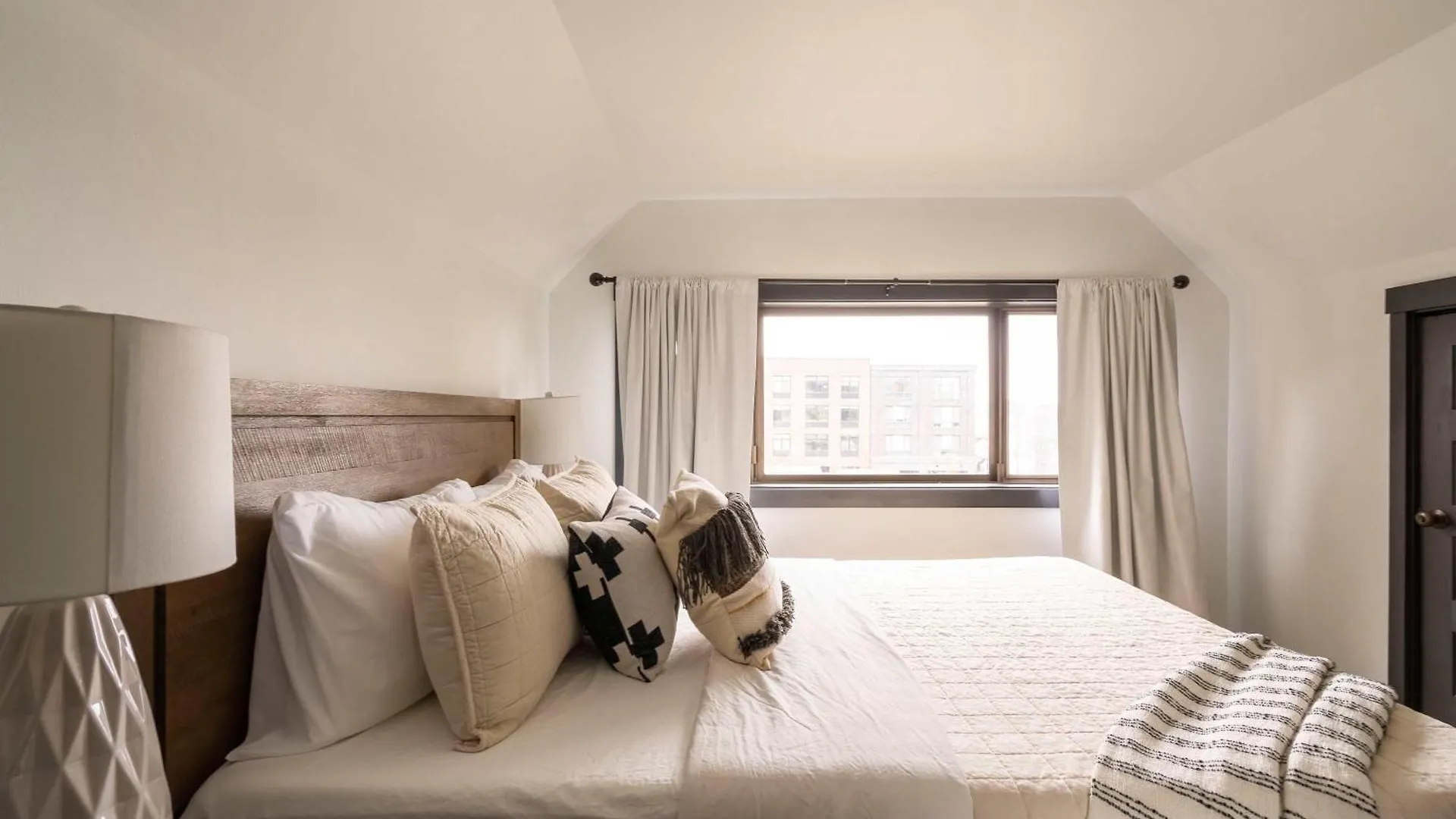 Cozy Scandinavian Loft - Espresso & Boutiques Portland Prázdninový dům